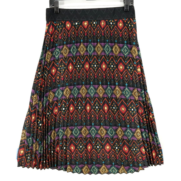 Lularoe Skirt Womens Medium Pleated Black Red Blue Print Pull On Elastic Waist - Picture 1 of 9